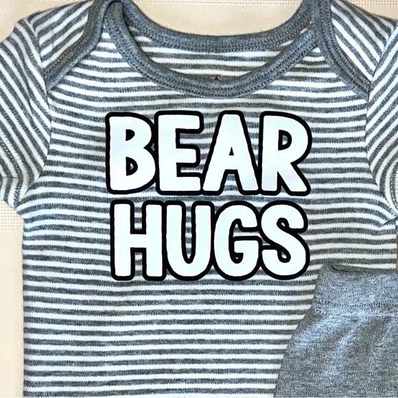 Baby Clothes - Picture 2 of 9